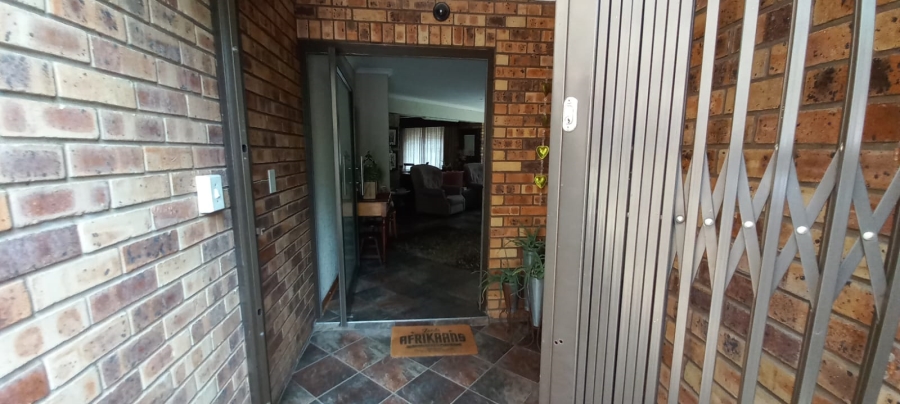 To Let 3 Bedroom Property for Rent in La Provance Free State